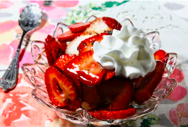 “Strawberry Shortcake with Balsamic: A Sweet and Savory Twist”