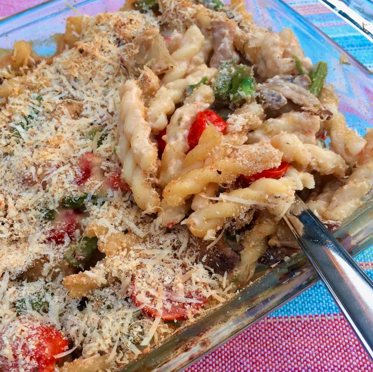 Baked Asparagus and Mushroom Pasta: The Perfect Dish for Any Occasion.