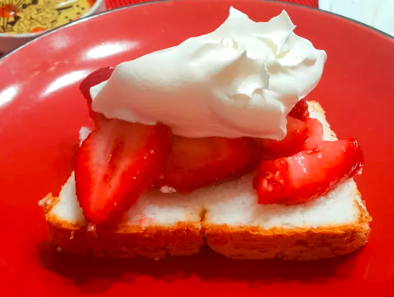 “How to Make Super-Easy Strawberry Shortcake in No Time”